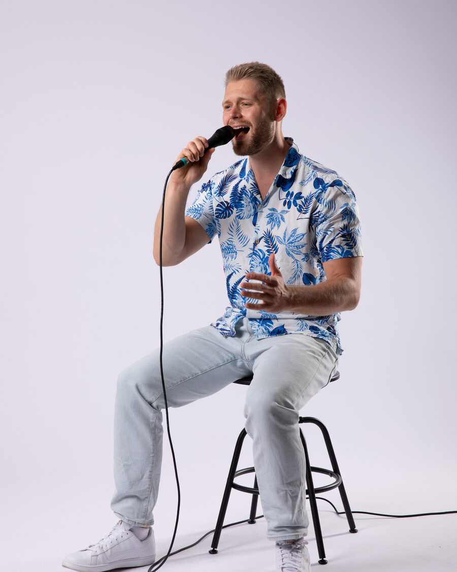 Timo Schöpp singt
